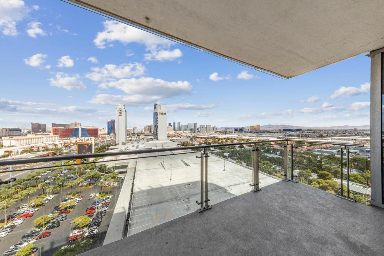 Huge Modern Luxury 17 Floor Panoramic Corner Suite With Open Balcony Las Vegas Exterior photo